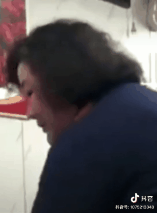 15d6137759094f39b8332a25e3715a43.gif